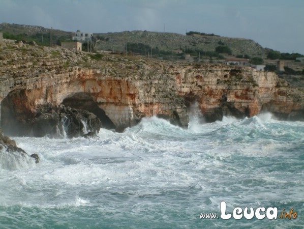 Mare infuriato zona tre Porte Marina di Leuca Salento