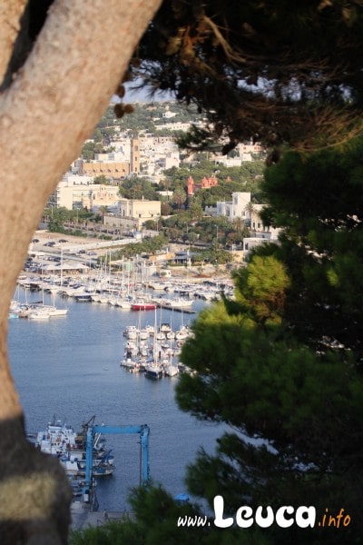 Vista del Porto di Santa Maria di Leuca dalla Scalinata che porta al Santuario.