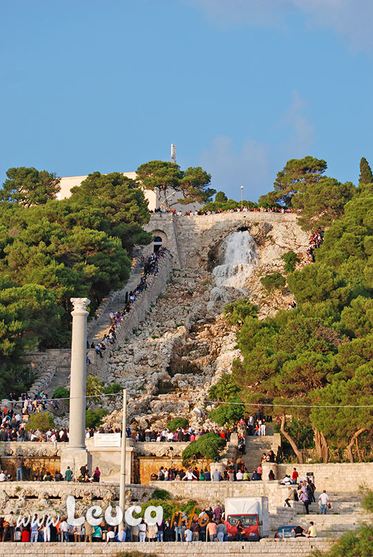 Cascata Monumentale di Leuca vista dal Porto