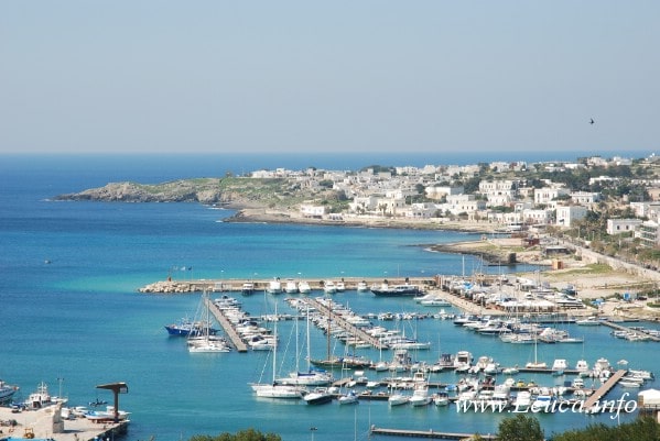 Santa Maria di Leuca foto scattata dal Santuario De finibus Terrae