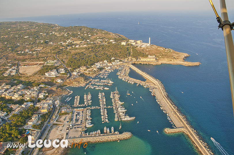 vista aerea porto di Leuca nel Salento